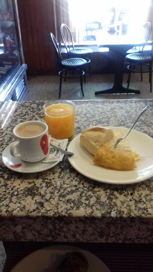 La Montana Ξενοδοχείο León Εξωτερικό φωτογραφία